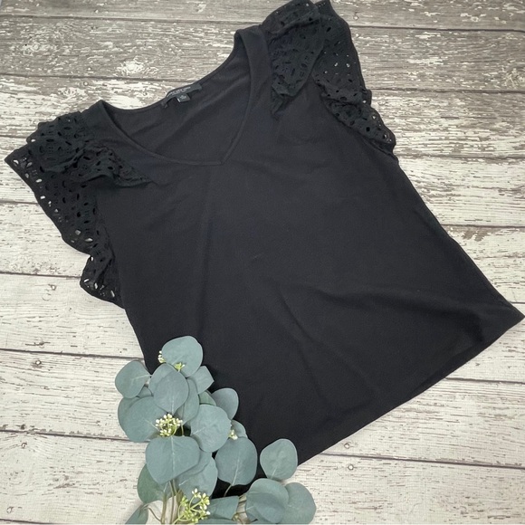 MARC NEW YORK Eyelet Short Sleeve Top - Picture 1 of 7